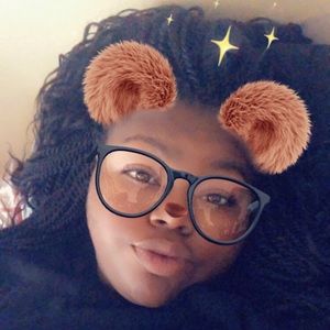 Meet your Posher, Darranisha